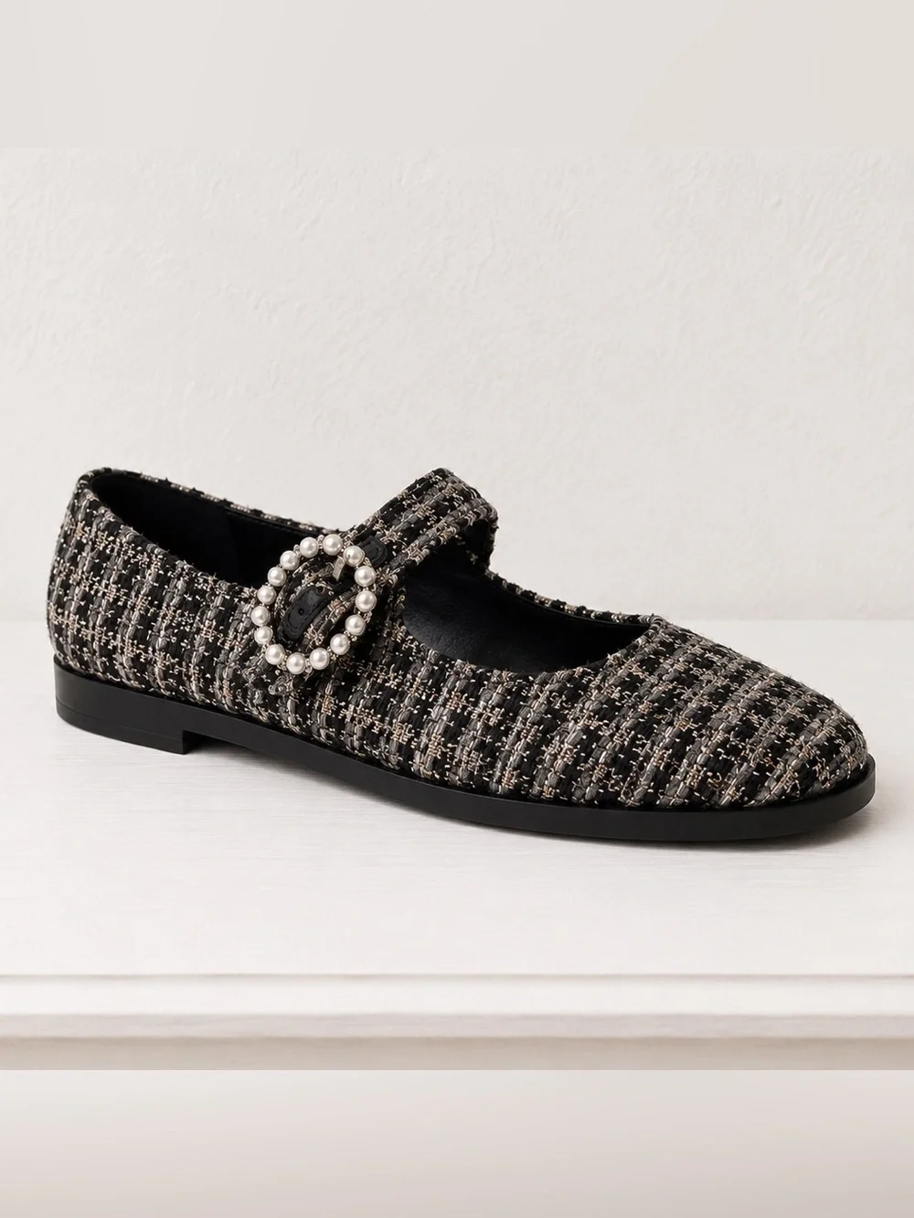 Stuart Weitzman elevate your